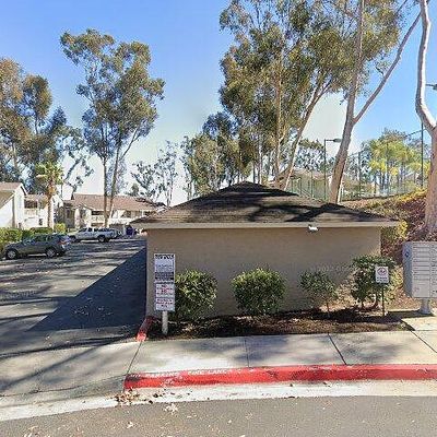 225 Diamond Way, Vista, CA 92083