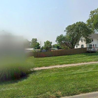 225 W D St, Elmwood, NE 68349