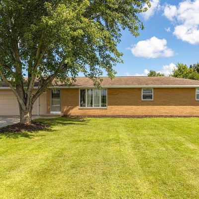 2264 S Pine Tree Rd, De Pere, WI 54115