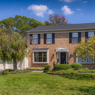 227 Ramblewood Dr, Sewell, NJ 08080