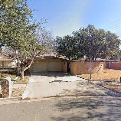 227 Zoar Ave, Lubbock, TX 79416