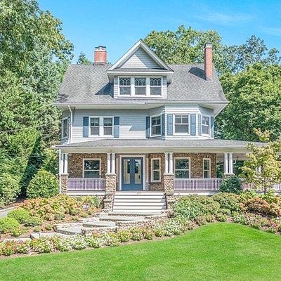 229 Heights Rd, Ridgewood, NJ 07450