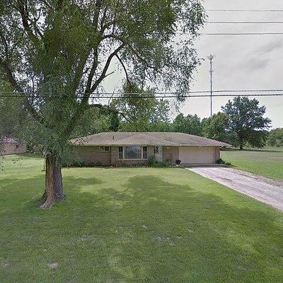 2298 S Glendale Rd, Benton Harbor, MI 49022