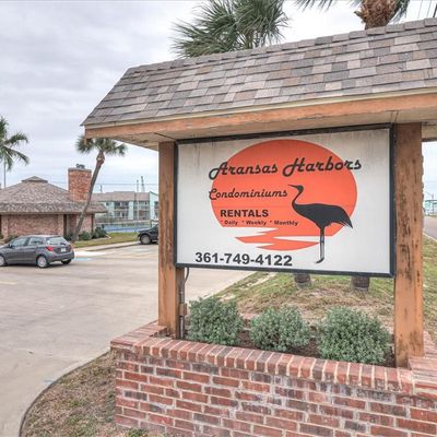 230 Cut Off Rd, Port Aransas, TX 78373