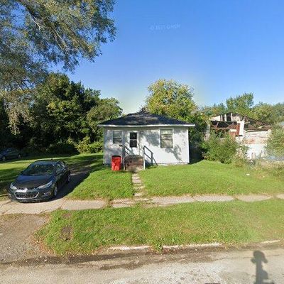 230 N Fair Ave, Benton Harbor, MI 49022