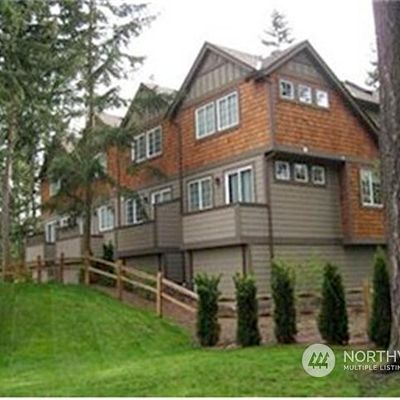 23036 Ne 8th Street Unit C, Sammamish, WA 98074