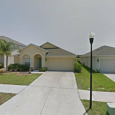 2304 Lawrence Hall St, Ruskin, FL 33570