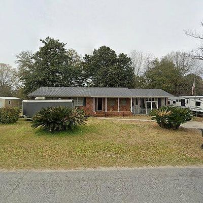 231 Warnell Ave, Pembroke, GA 31321