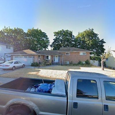 2319 W Rockwell Ave, Spokane, WA 99205