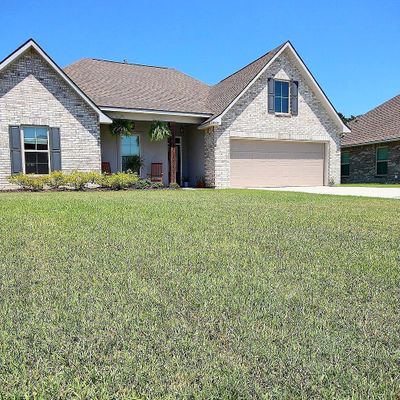 23199 Antler Lake Dr, Denham Springs, LA 70726