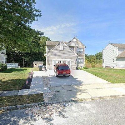 233 Juniper Ln, Swedesboro, NJ 08085