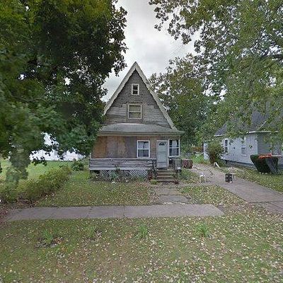 235 Oden St, Benton Harbor, MI 49022