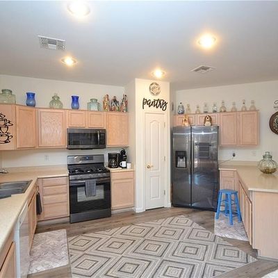 2366 Columbus Dr, Bullhead City, AZ 86442