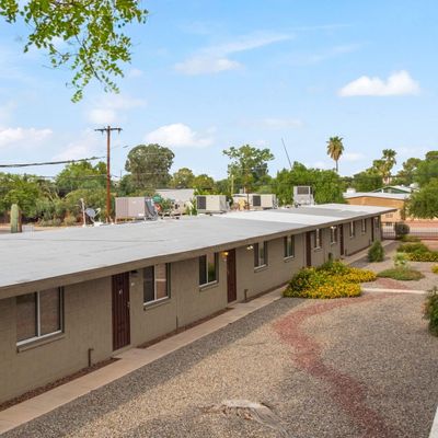 2841 N Columbus Boulevard, Tucson, AZ 85711