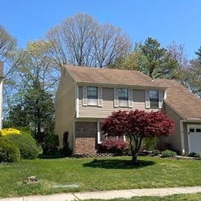 29 Leanne Dr, Sicklerville, NJ 08081