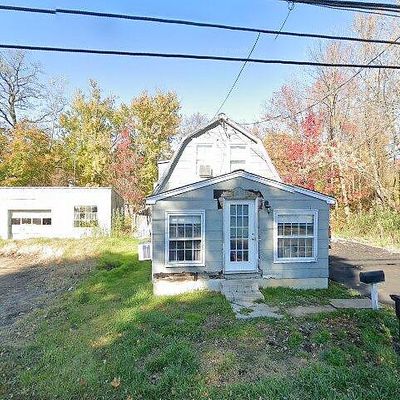 29 Leonardville Rd, Middletown, NJ 07748