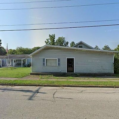 295 E Plane St, Bethel, OH 45106