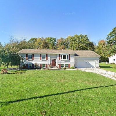 2982 Arcola Rd, Madison, OH 44057