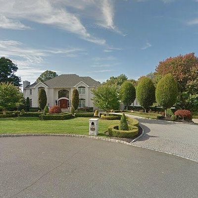 3 Bucks Mill Ln, Holmdel, NJ 07733