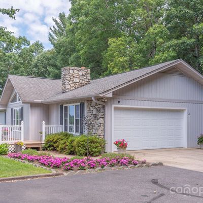 30 Morning Glory Ln, Weaverville, NC 28787