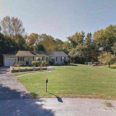 30 Orchard Ln, Attleboro, MA 02703