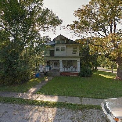 300 S Lexington St, Holden, MO 64040