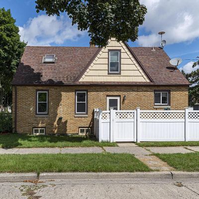 3000 N 79 Th St, Milwaukee, WI 53222