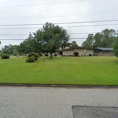 3001 Foxridge Rd, Dothan, AL 36303