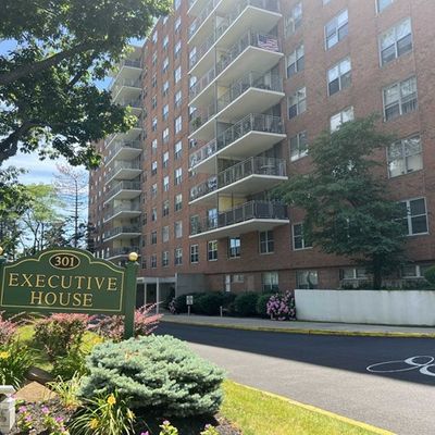 301 Beech Street #7 E, Hackensack, NJ 07601