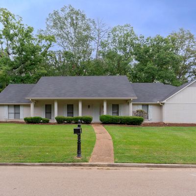 301 Hanley Cir, Brandon, MS 39047