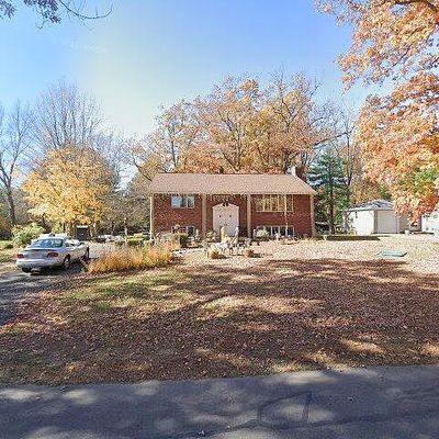 301 Munsing St, Ludlow, MA 01056