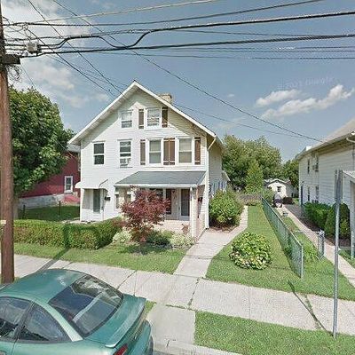 3012 N 3 Rd St, Whitehall, PA 18052