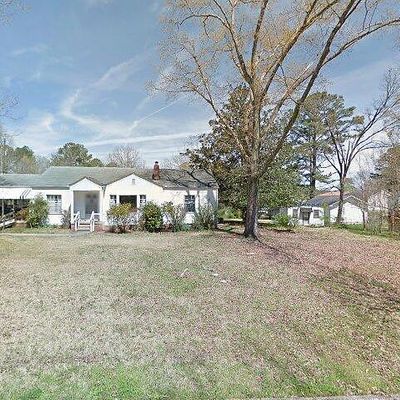 303 Augusta St, Gadsden, AL 35903