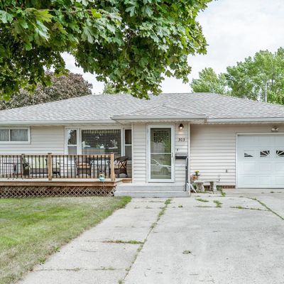 303 Day St, Fairmont, MN 56031