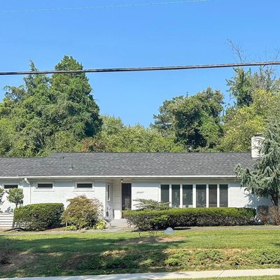 3046 Sleepy Hollow Rd, Falls Church, VA 22042