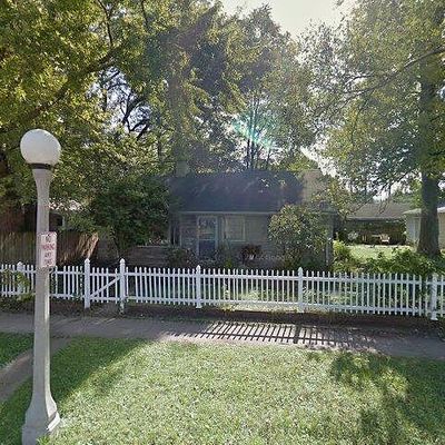 305 E Illinois St, Urbana, IL 61801