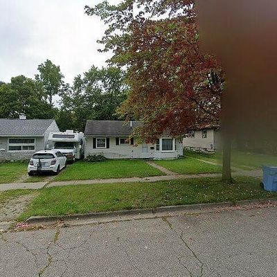 306 Cox Blvd, Lansing, MI 48910