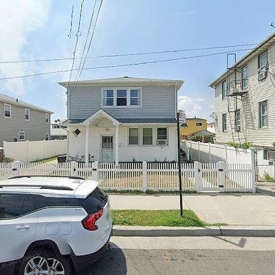 307 Beach 46 Th St, Far Rockaway, NY 11691