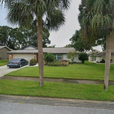 3075 E Dorchester Dr, Palm Harbor, FL 34684