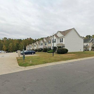 308 Whitehall Ct, Clayton, NC 27520