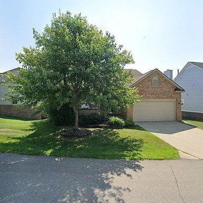 30865 Golden Rdg, Novi, MI 48377