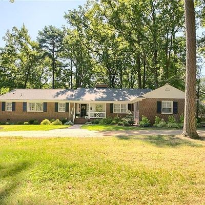 31 Indigo Dam Rd, Newport News, VA 23606