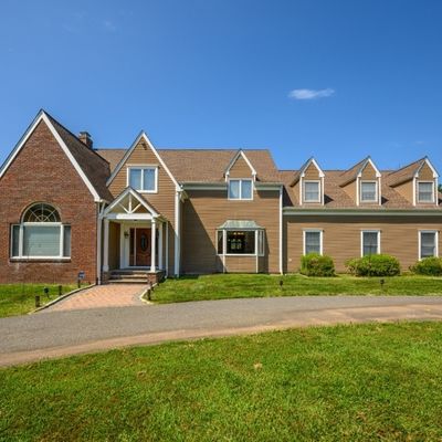 31 Ridge Rd, Whitehouse Station, NJ 08889