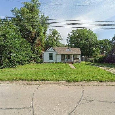 310 W 2 Nd St, Halstead, KS 67056