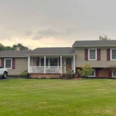 265 Ash Dr, Christiansburg, VA 24073