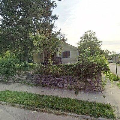 2688 Mcguffey Rd, Columbus, OH 43211