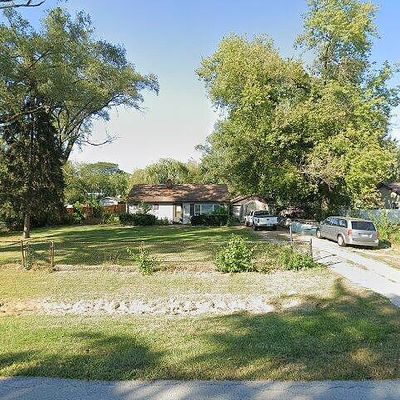 26 W336 Peterson Ave, Carol Stream, IL 60188