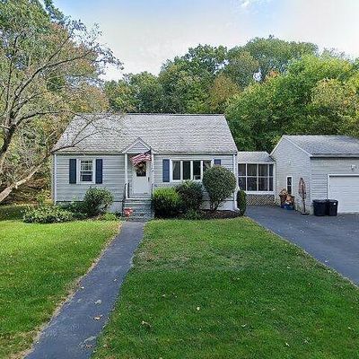 27 Evergreen St, Chelmsford, MA 01824