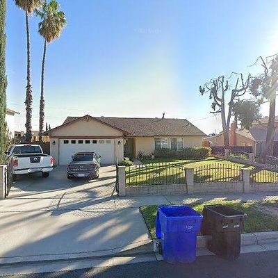 27065 Fisher St, Highland, CA 92346