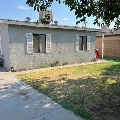 2709 Norman Ave, Bakersfield, CA 93304